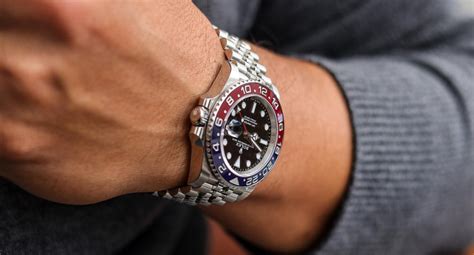 stijgt een rolex in waarde|Waarom Rolex horloges hard in prijs stij.